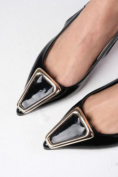 Mio Gusto Milena Black Color Patent Leather Metal Buckle Accessory Mini Heeled Women's Shoes