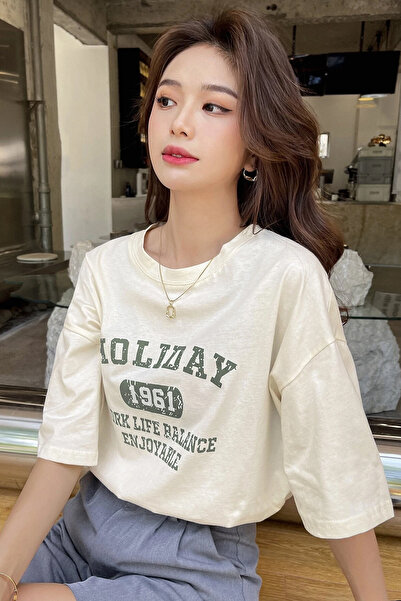 Trend Sizde Unisex Holiday Printed Design T-shirt