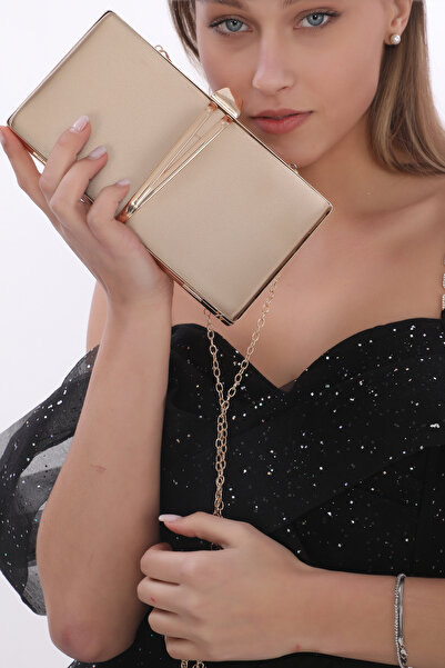 womenacs Bronze Color Satin Evening Dress Clutch Portfolio with Hand and Hanger Night Wedding Engagement Bag with Metal Accessories