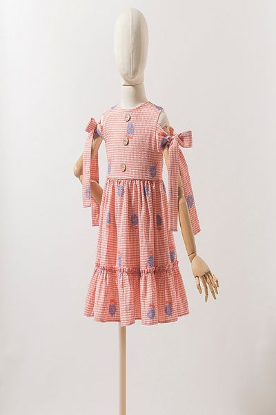 DFN Rochie florală Pitikare cu mâneci cu fundă