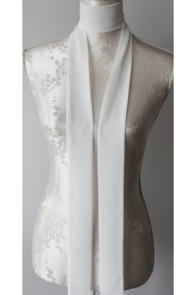 es moda shop Biana chiffon long size tie off white