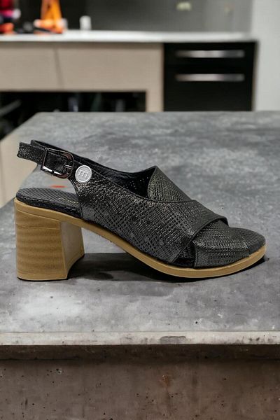 Mammamia D24YS-1465 Ατσάλινα γυναικεία σανδάλια