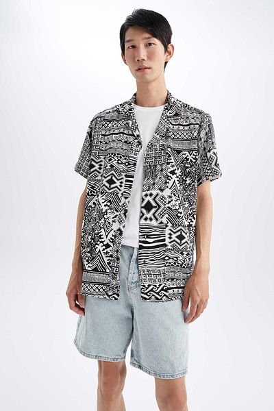 DeFacto Regular Fit Apache Collar Printed Viscose Short Sleeve Cotton Shirt Y8928az22hs