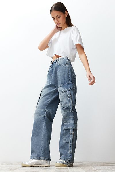 Trendyol Collection Blugi skater cu buzunar cargo albastru cu talie înaltă TWOSS24JE00170