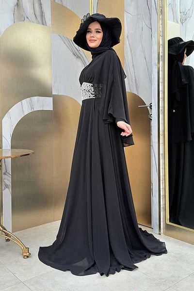 Bym Fashion Βραδινό φόρεμα από σιφόν με λεπτομέρεια κέντημα με πέτρα Cape Waist 5001 Μαύρο