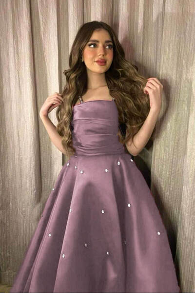 Gold Dresses فستان ميدي مزين بالخرز من الساتان LILA 1034