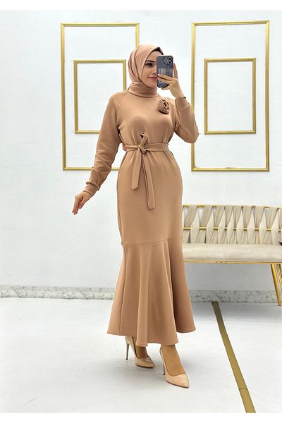 Moda Krash IMPORTED SCUBA BROOCHE DETAIL DRESS