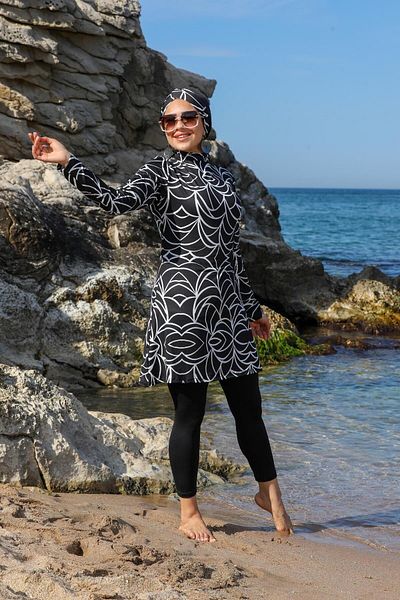 SEBOTEKS Costum de baie Hijab închis cu dresuri cu model în dungi 2270