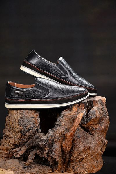 Pierre Cardin Men's 100% Leather Black Casual Shoes, a Model that Offers Elegance and Comfort Together with its Innovative Style