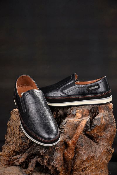 Pierre Cardin Men's 100% Leather Black Casual Shoes, a Model that Offers Elegance and Comfort Together with its Innovative Style