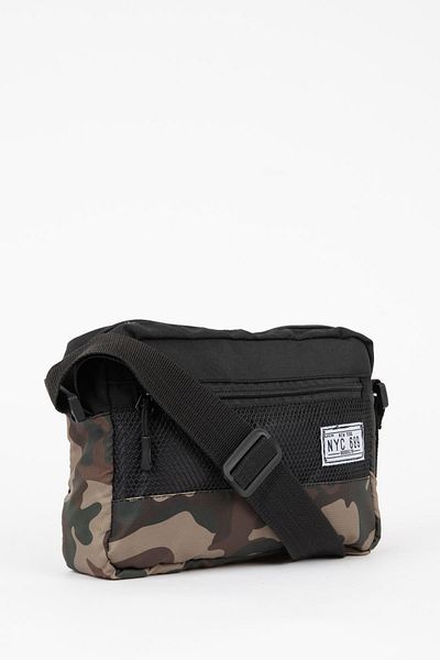 DeFacto Men's Crossbody Bag B9130axns