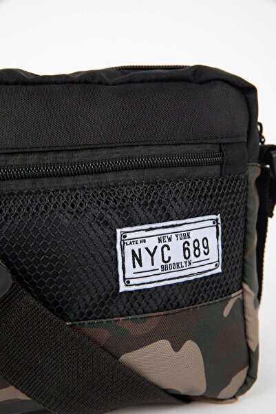 DeFacto Men's Crossbody Bag B9130axns