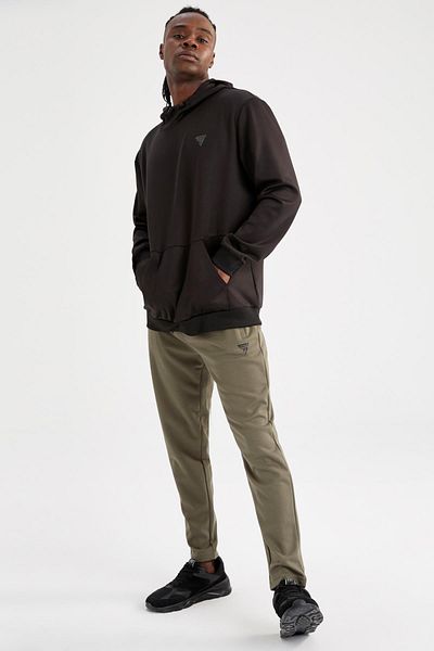 DeFacto Slim-Fit-Jogginghose – elastische Taille, Taschen, gerades Bein S3309az22sp