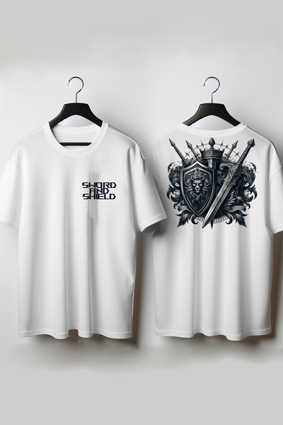 Vordevia تي شيرت أبيض كبير الحجم برقبة دائرية مطبوع عليه سيف ودرع للظهر والصدر