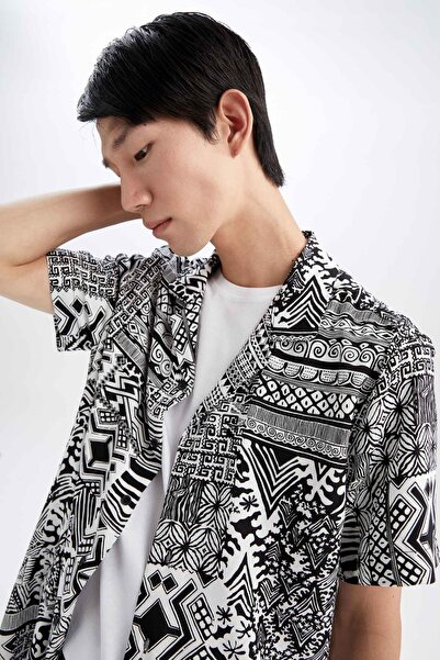 DeFacto Regular Fit Apache Collar Printed Viscose Short Sleeve Cotton Shirt Y8928az22hs