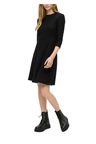 QS by s.Oliver Φόρεμα με κανονική εφαρμογή