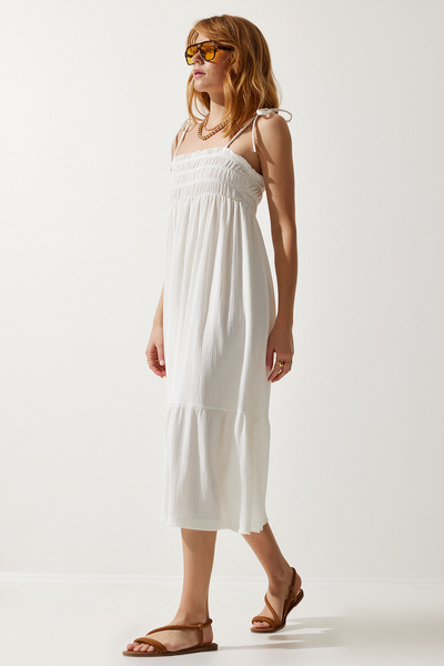 Happiness İstanbul Dámské letní pletené šaty s bílými ramínky UB00250