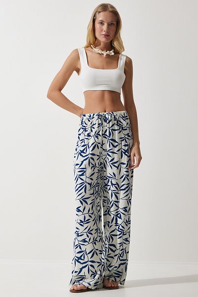 Happiness İstanbul Women's White Navy Blue Patterned Flowing Viscose Palazzo Trousers EN00606