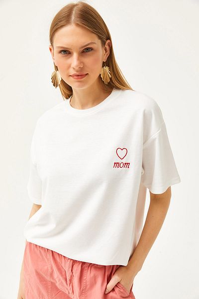 Olalook Női Ecru Mom hímzett 2 szálas túlméretes póló TSH-19000785