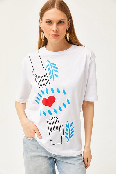 Olalook Women's Ecru Hand Heart Printed Comfortable Fit T-Shirt TSH-19000781