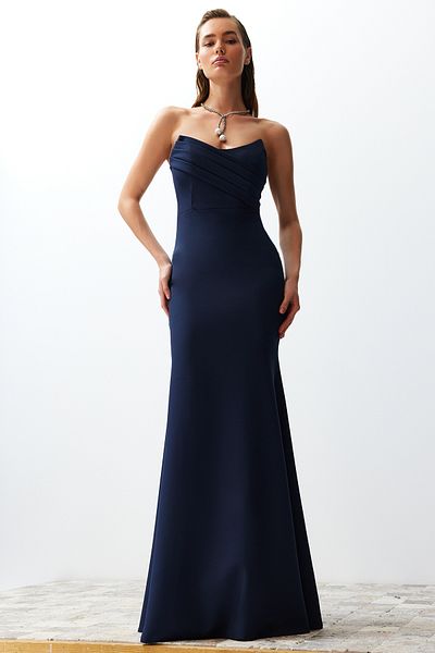 Trendyol Collection Námořnický límec Detailní tkané dlouhé stylové večerní šaty Noční šaty pro návrat domů TPRSS21AE0121
