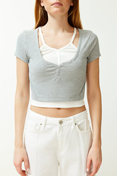 Trendyol Collection Γκρι διπλό στρώμα Λεπτομερής Εφαρμογή/Σώμα WrapFitted Stretch Πλεκτή Μπλούζα TWOSS24BZ00102