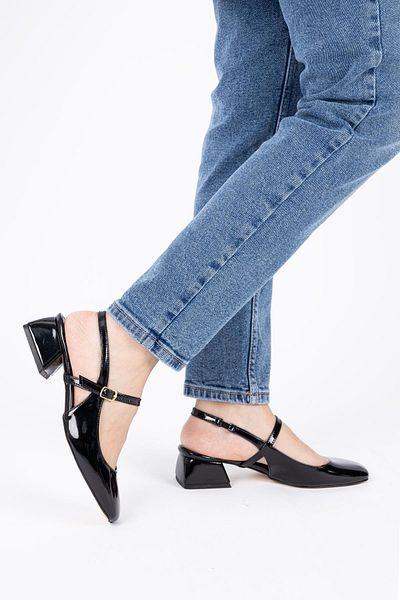 Getcho Saka Women's Open Back Blunt Toe Black Patent Leather Short Heeled Shoes
