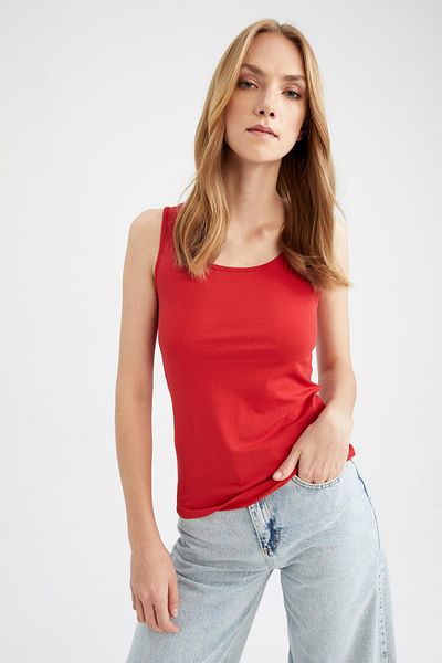 DeFacto Slim Fit Slim Fit U-Ausschnitt Basic Plain Tank Top I1059az23sm