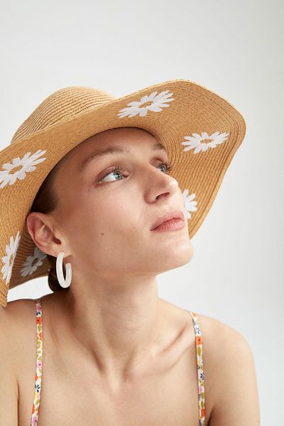 DeFacto Women's Embroidered Flared Straw Hat Z1903az23sm