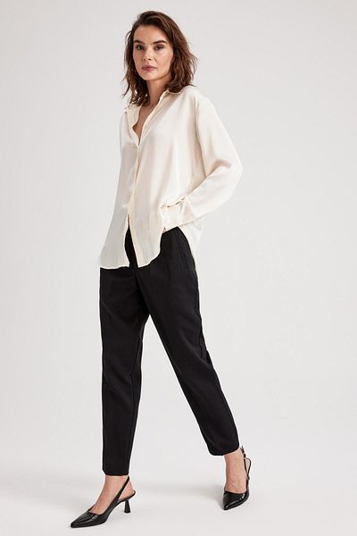 DeFacto Slim Fit High Waist Trousers W9757az23sm
