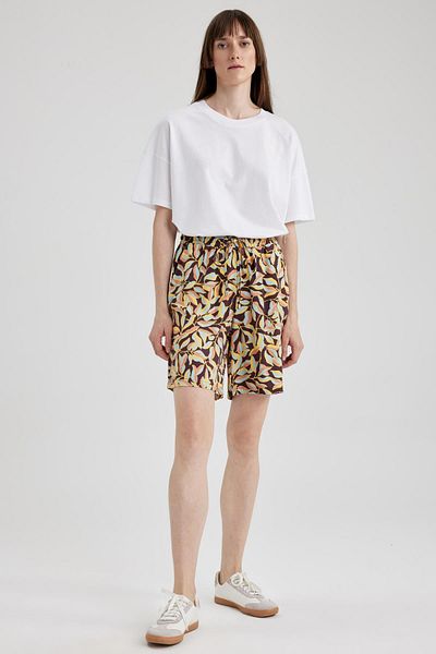 DeFacto Viskose-Shorts mit hoher Taille und weitem Bein L7411az23hs