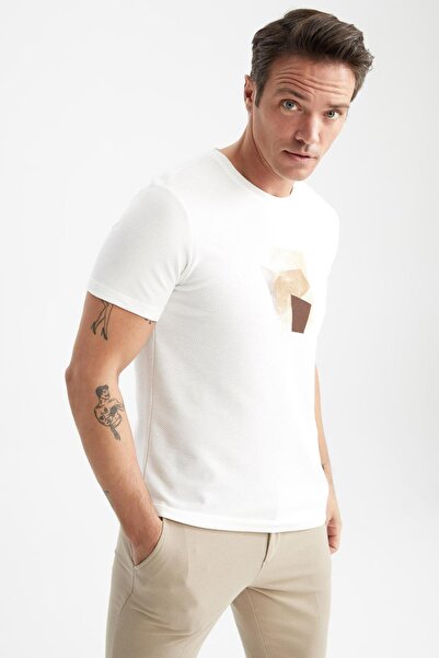 DeFacto Modern Fit Crew Neck T-Shirt Z0674az23sp