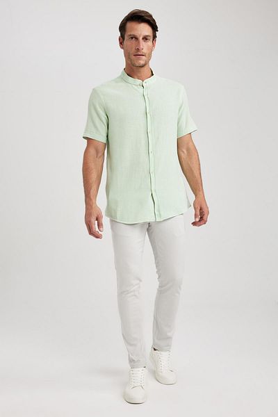 DeFacto Regular Fit Stand Collar Short Sleeve Shirt Y4221az23sm
