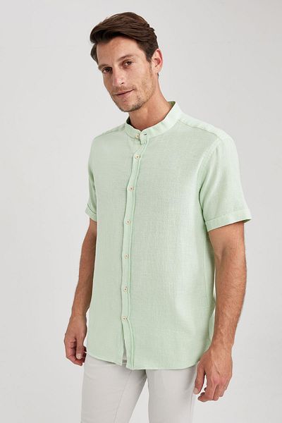 DeFacto Regular Fit Stand Collar Short Sleeve Shirt Y4221az23sm