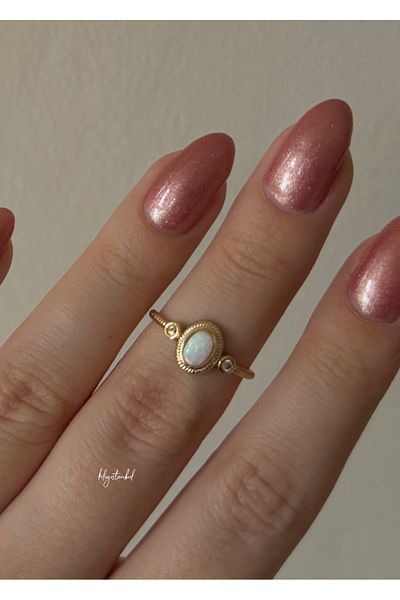 KİLİGİSTANBUL VINTAGE OPAL GOLD COLOR RING