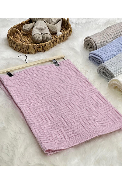 Home بطانية تريكو منقوشة بخطوط ليتلاند