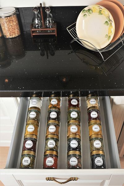 color house Spice Bowl Glass Jar 255 Cc (ROUND) 16 Pieces Gold Metal Lids (EXCLUDING STANDS)