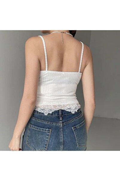 AtegeWear Вишита мереживом чорна жіноча майка на бретелях