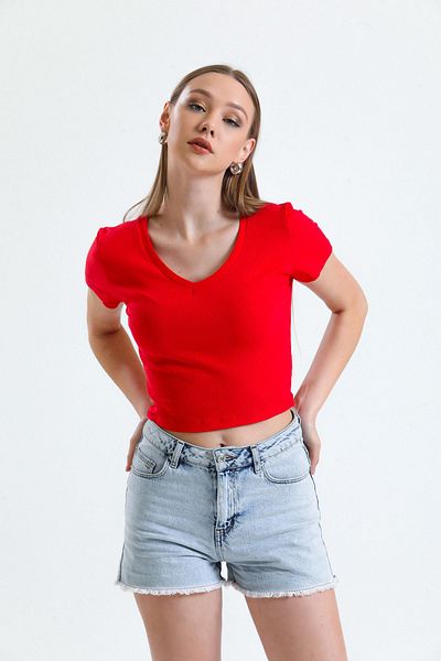 Miss Murem Camisole V-necK T-Shirt - Red