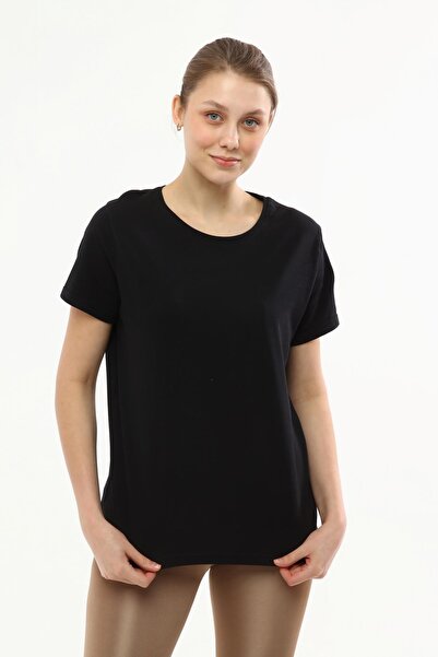 Miss Murem Round Neck Basic T-shirt-black
