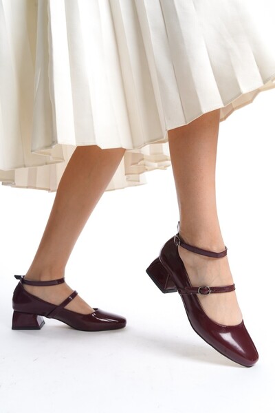 MRVN MERVINA Short Heeled Blunt Toe Belted Shoes Mary