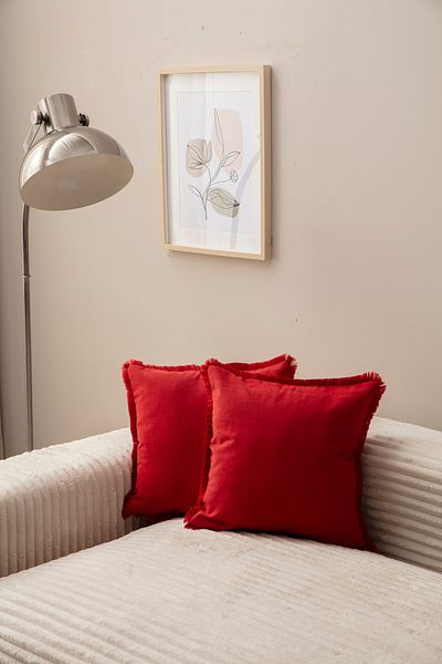 BUGİ HOME COLLECTİON RED COLOR FRINGED SINGLE COLOR 43X43 KIRLENT CASE