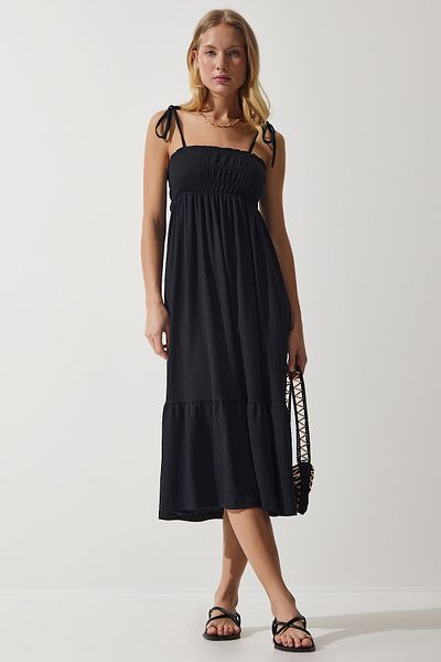 Happiness İstanbul Schwarzes Crinkle-Strickkleid mit Trägern für Damen, UB00250