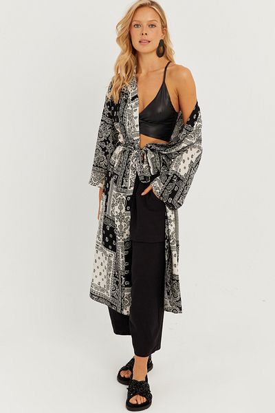Cool & Sexy Schwarz-ecru gemusterter Kimono für Damen GÇ155
