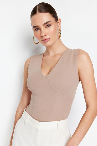 Trendyol Collection Боді з норки з V-подібним вирізом TWOSS24BD00007