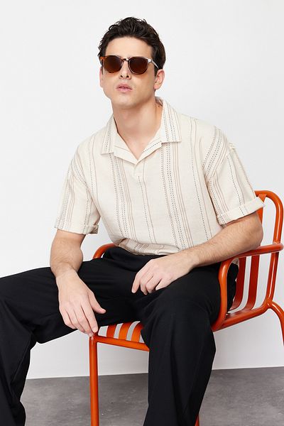 Trendyol Collection Напівпальто в смужку екрю Regular Fit Gomlek TMNSS24GO00045