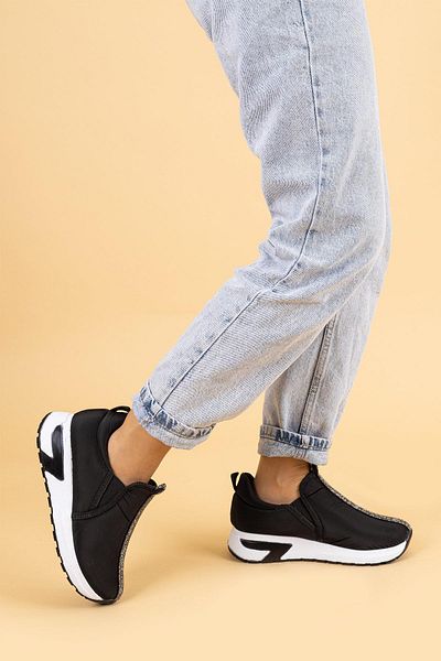 Getcho Mano Women's Parachute Fabric Thick Soled Black Casual Shoes