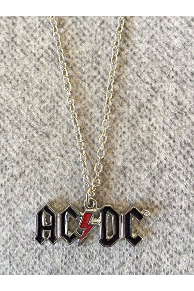 Metal Giyim Ac Dc Zincirli Kolye