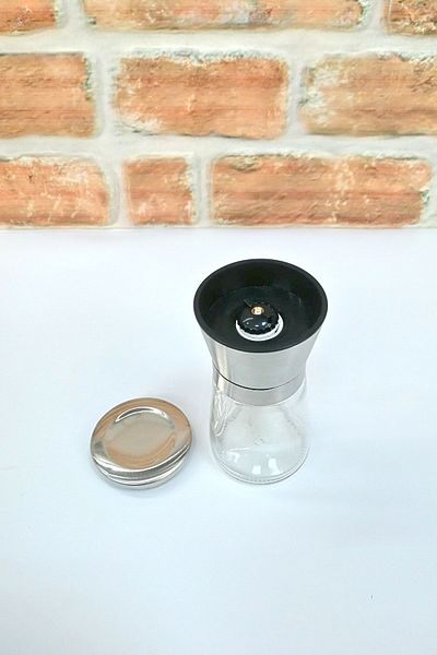 ELEGANCEV CERAMIC HEATER WITH GLASS BOWL, BLACK PEPPER - SALT - SPICE MILL