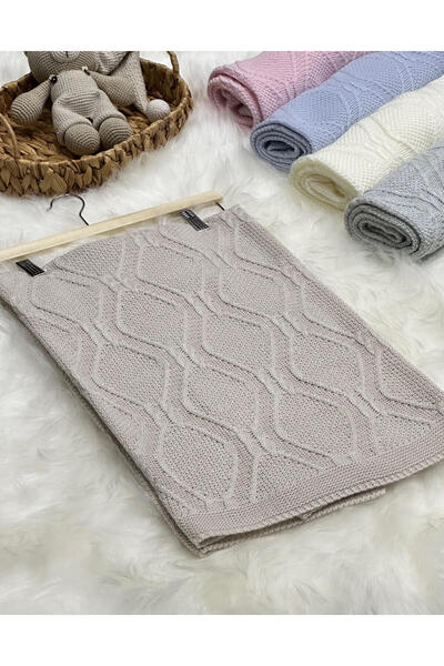 Home LITTELAND WALKING HAIR KNITTED KNITWEAR BABY BLANKET